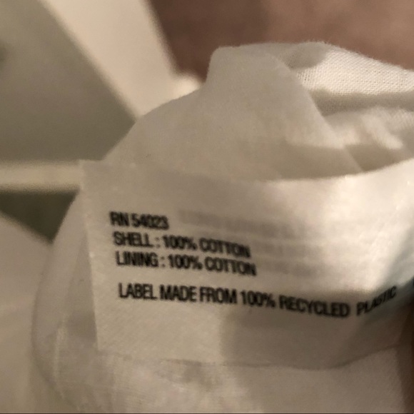 White dress - Picture 4 of 4